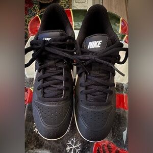 NEW without tags Nike Baseball Cleats youth size 4.5 black. Never worn.